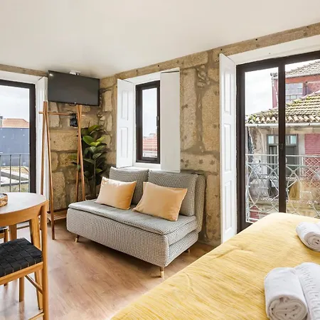 Guestready - Caldeireiros Studios Porto