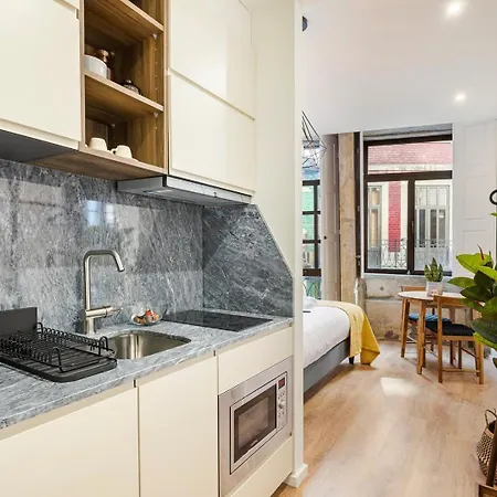 Guestready - Caldeireiros Studios * Porto