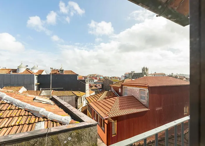 Guestready - Caldeireiros Apartmán *