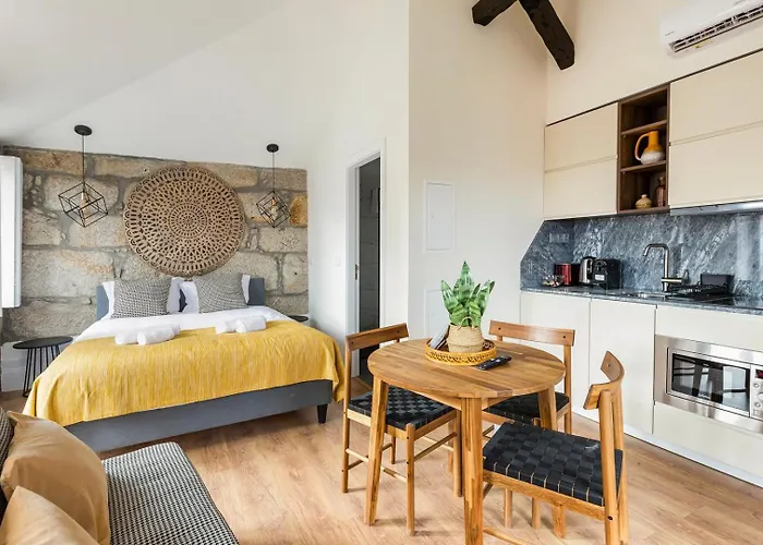 Guestready - Caldeireiros Porto