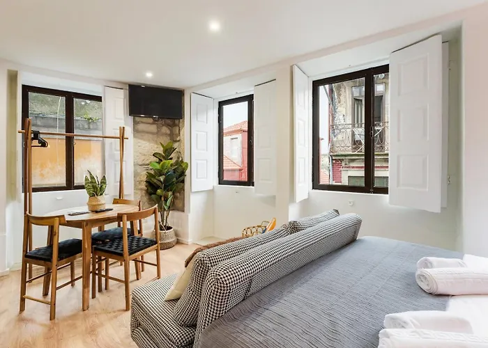 Guestready - Caldeireiros Apartmán