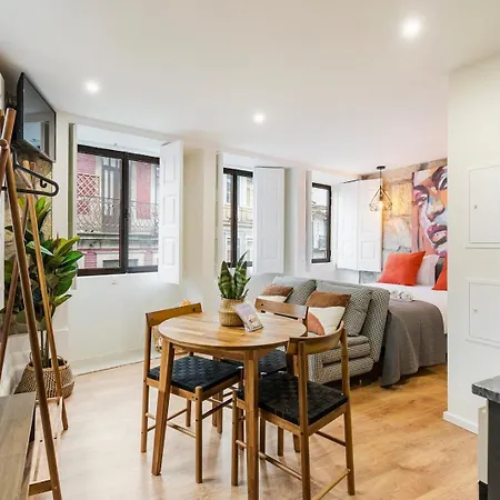 Guestready - Caldeireiros Porto